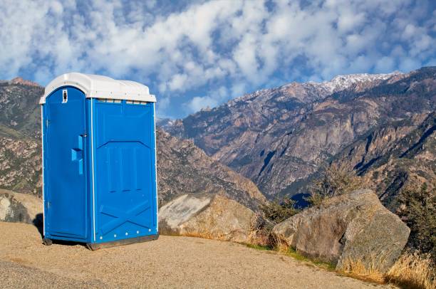 Best Portable restroom trailer rental  in Minnetrista, MN