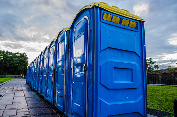 Portable Toilet Options We Offer in Minnetrista, MN